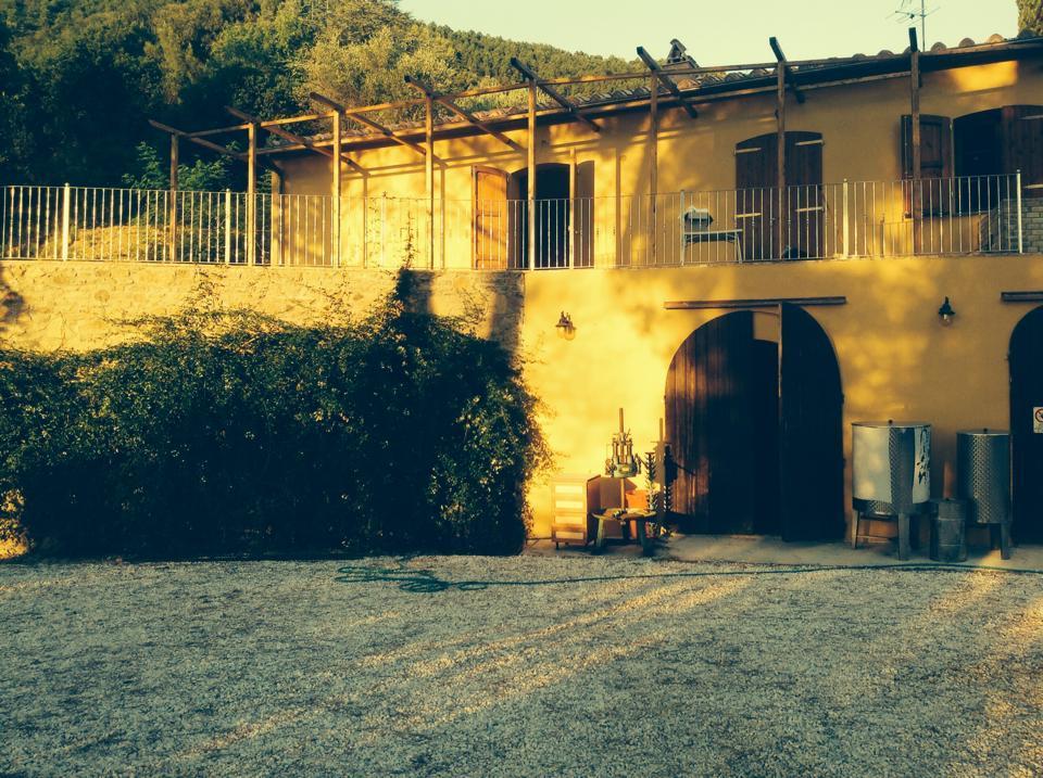 Agriturismo La Grotta سان جوليانو تيرمي المظهر الخارجي الصورة